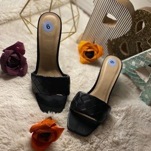 square toe mules black